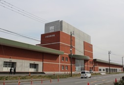 訪問した小名浜魚市場