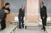 写真：北朝鮮による拉致被害者家族連絡会と面会